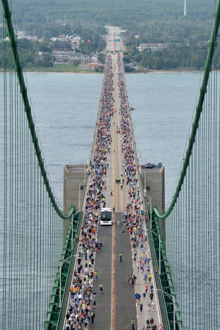 25,000 walk the Mackinac Bridge on Labor Day Mackinac Bridge Authority