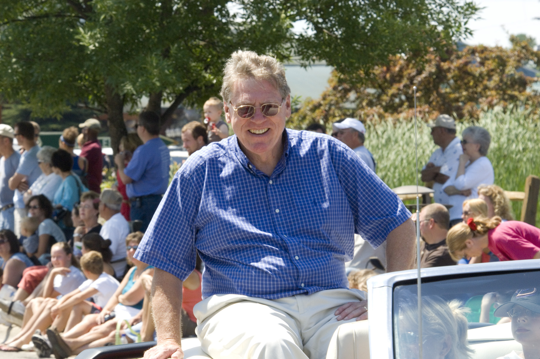 Mackinac Bridge 50th parade Downtown Mackinaw City 50 classic cars on Huron St.